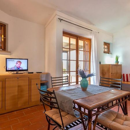 スティンティーノ Sardinia Re - Villino Majaヴィラ エクステリア 写真